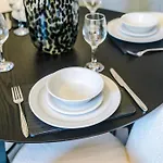 Charming 1bedroom On Nunnery Lane, Sleeps 3, Location Lejlighed *