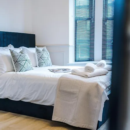 Charming 1Bedroom Apartment On Nunnery Lane, Sleeps 3, Central Location * 요크